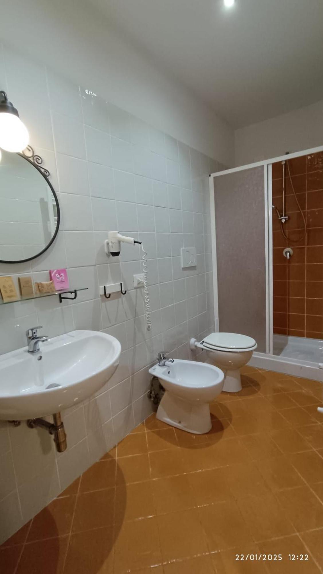 הוילה Vivajo Agriturismo Fattoria Di Loppiano Regina Mundi מראה חיצוני תמונה